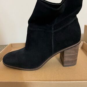 Lucky Brand Black Suede Heeled Boots